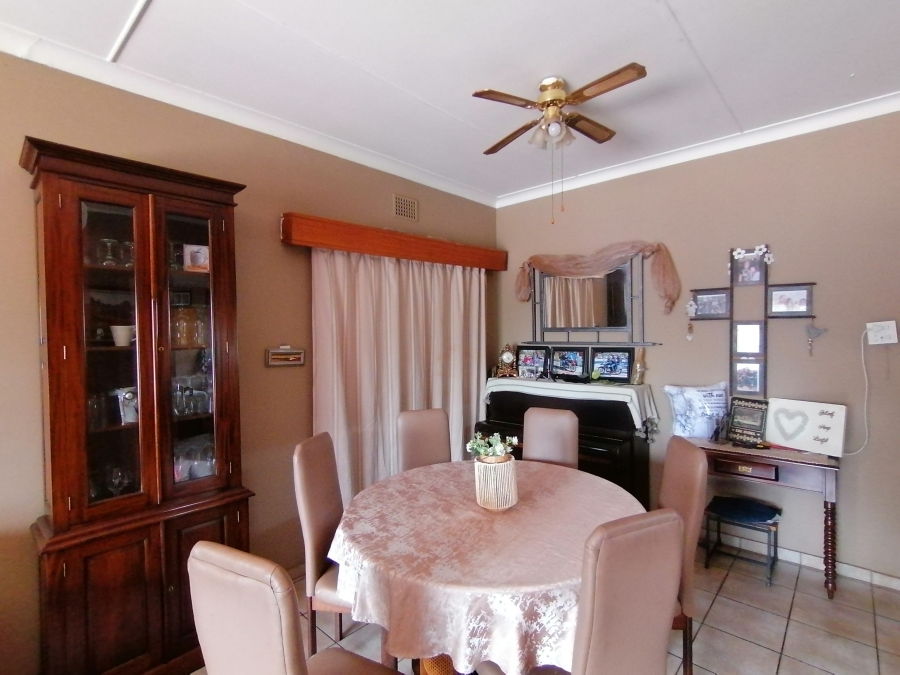 4 Bedroom Property for Sale in Stilfontein Ext 4 North West